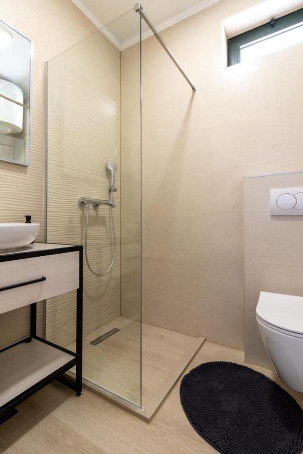 Ankica & Anamarija Apartments 네움 외부 사진