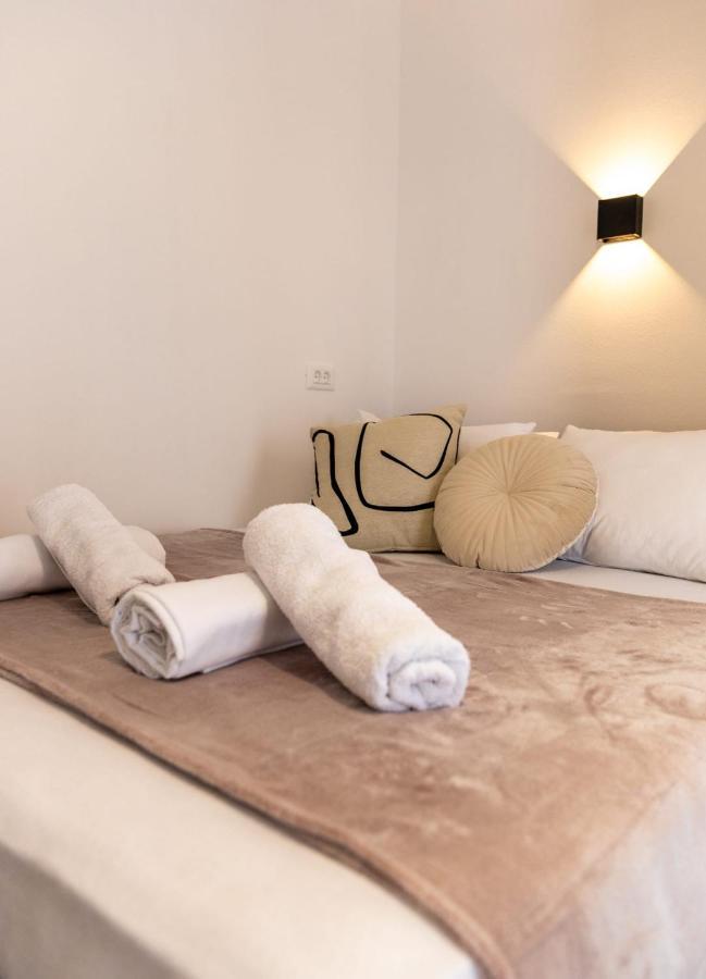 Ankica & Anamarija Apartments 네움 외부 사진