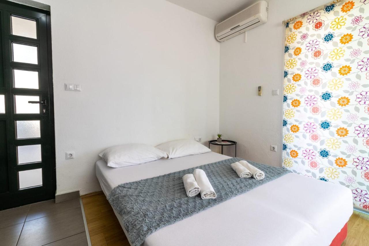 Ankica & Anamarija Apartments 네움 외부 사진