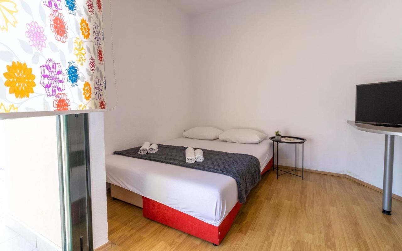Ankica & Anamarija Apartments 네움 외부 사진