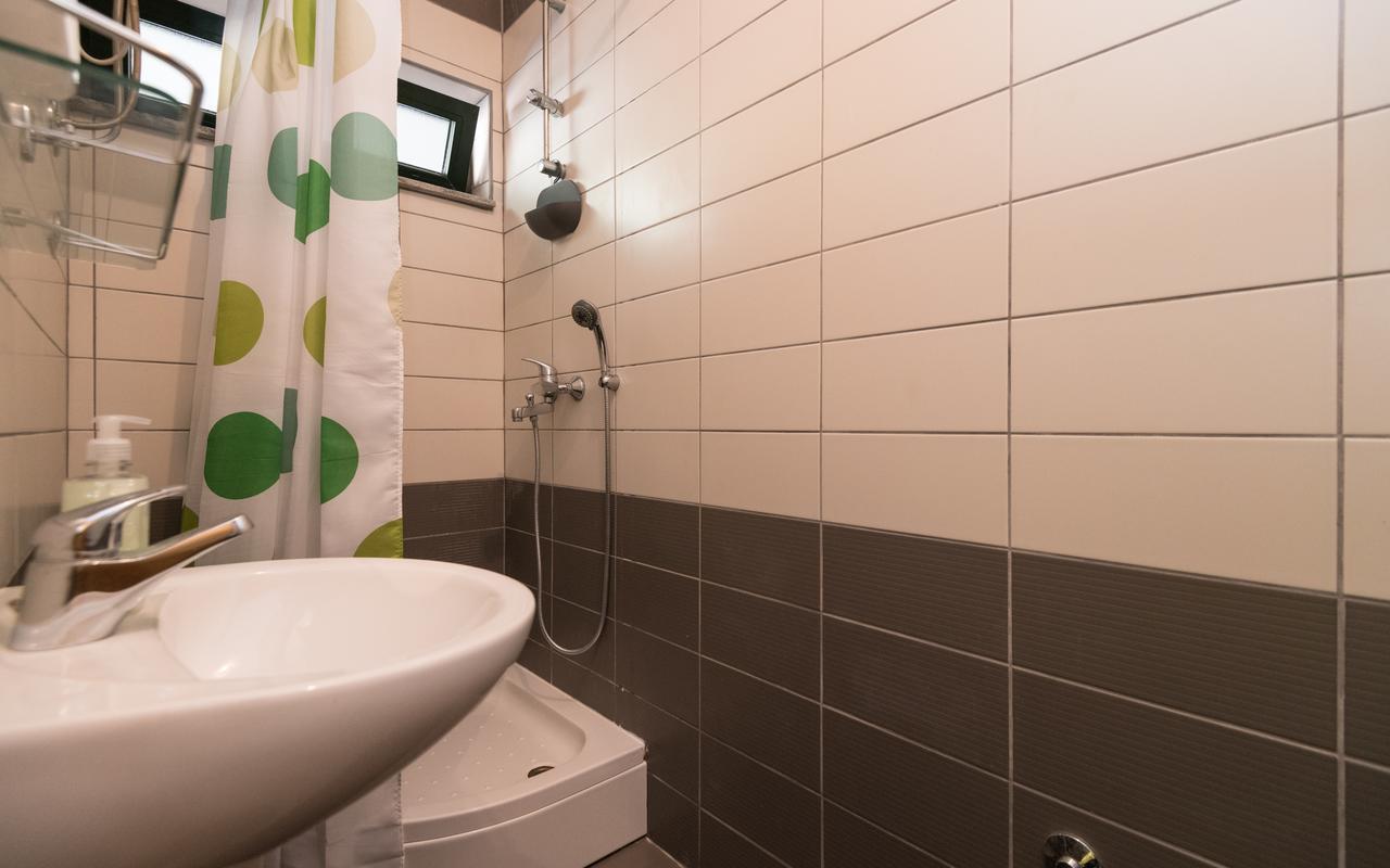 Ankica & Anamarija Apartments 네움 외부 사진